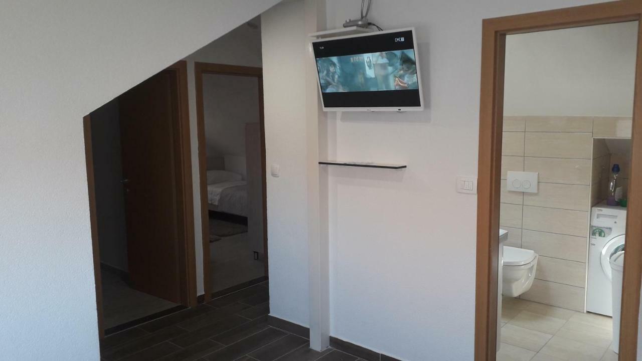 Apartmani Zilic Дуги Рат Екстериор снимка