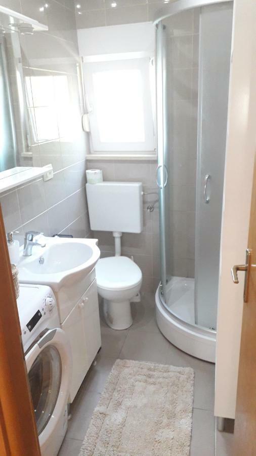 Apartmani Zilic Дуги Рат Екстериор снимка