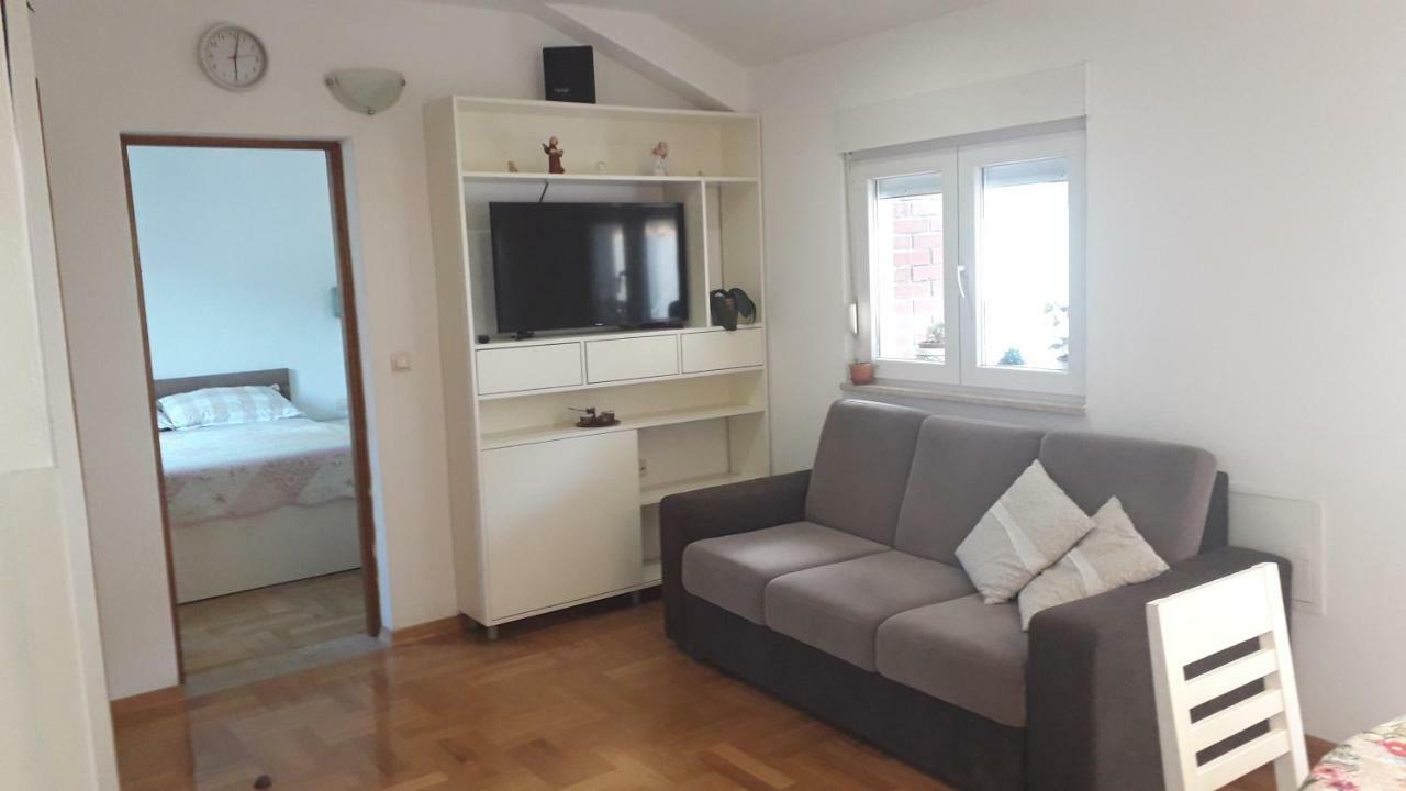 Apartmani Zilic Дуги Рат Екстериор снимка